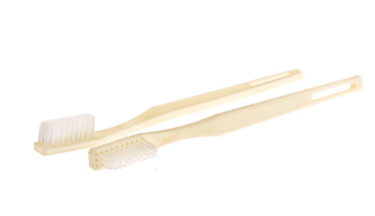 Toothbrush White Adult Soft MK 454712