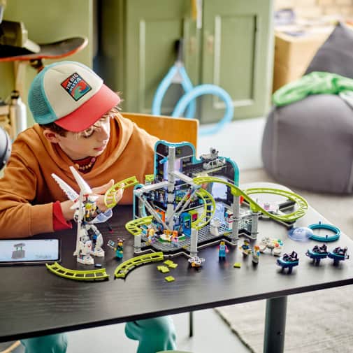 LEGO City Robot World Roller-Coaster Park (60421)
