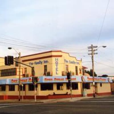 Family Inn