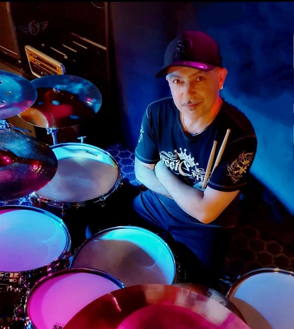 Tony Le Rhodes