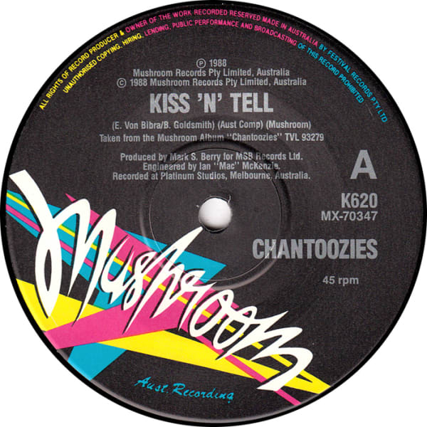 Kiss 'n Tell