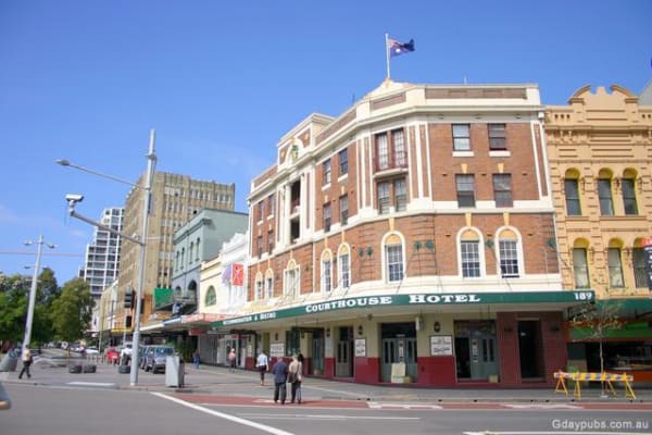 Courthouse Hotel - Mojo's