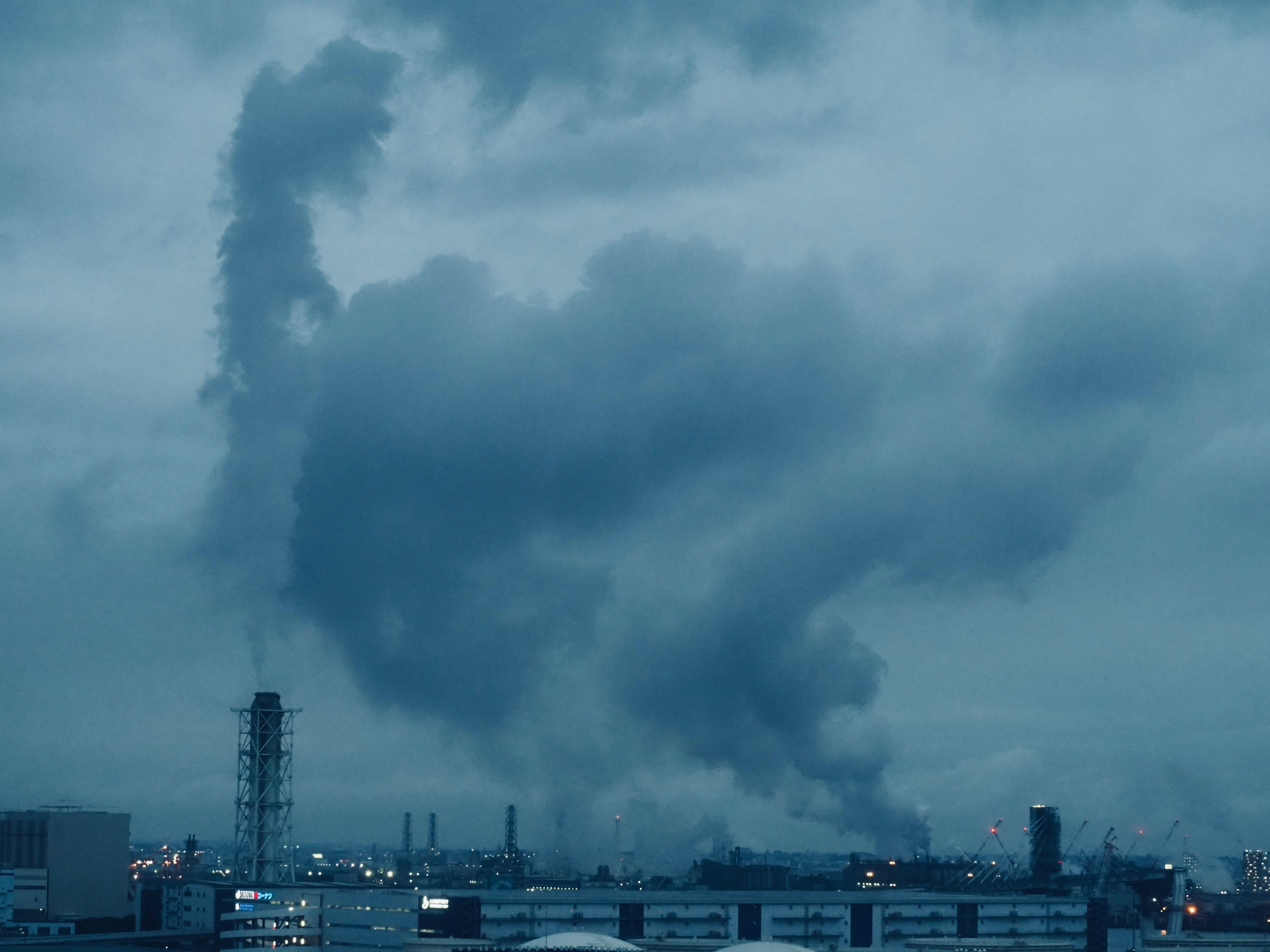 A shocking CO2 surge puts us all at risk - illustration