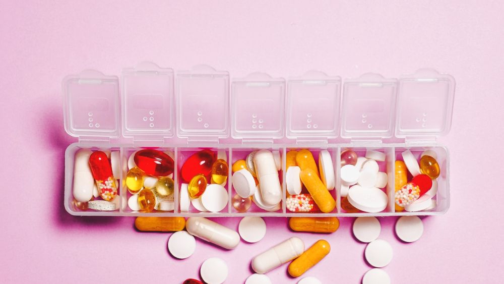Painkillers - The Drugging of GenRx