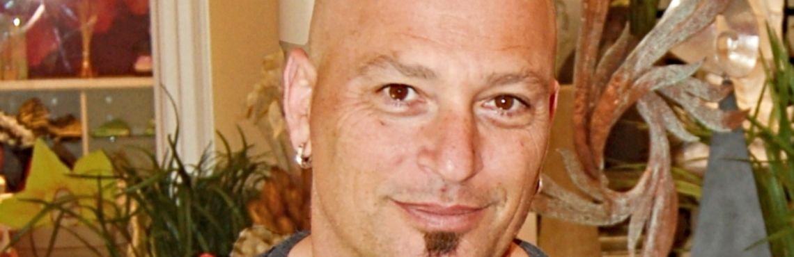 The Obsessive World of Howie Mandel