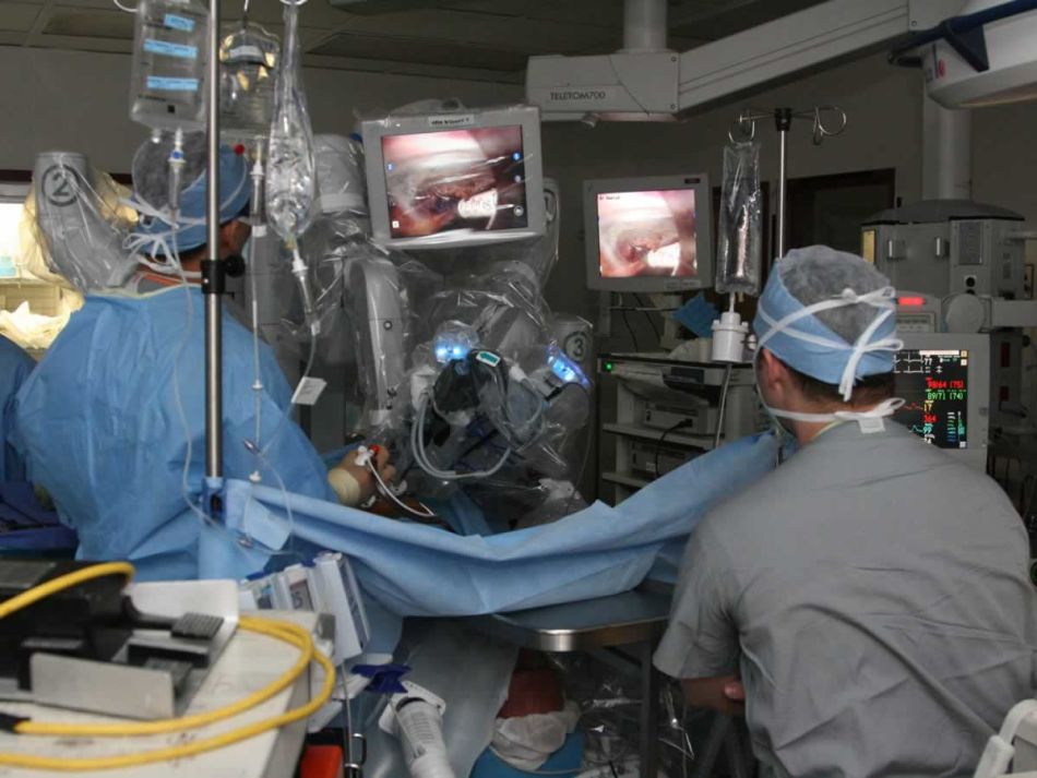 Medical ROBOTS: Innovation or Hype?
