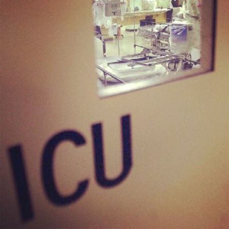 Intensive care unit (ICU)