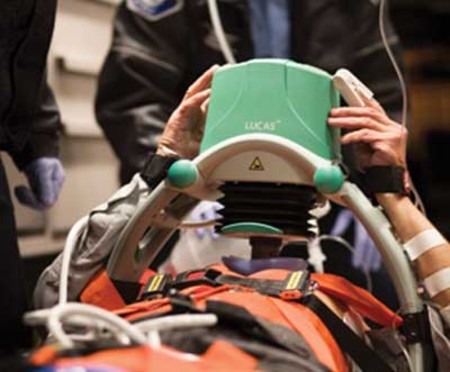 Mechanical Chest Compressions for Cardiac Arrest Just as Good as Manual 