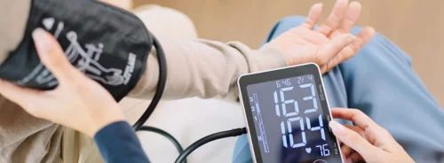 Human heart anatomy with fast foods. Unhealthy diet concept. 3d illustration