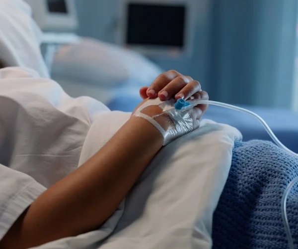 ESICM 2025 Guideline on Fluid Therapy in Adult Critically Ill Patients