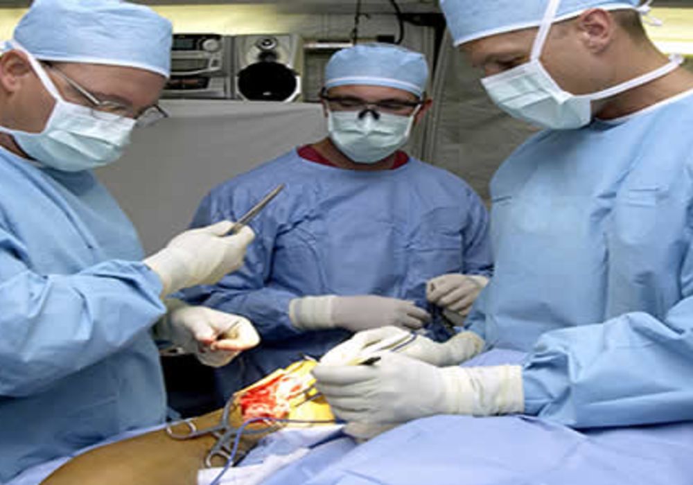 Bariatric Surgery Improves Long-Term Survival 