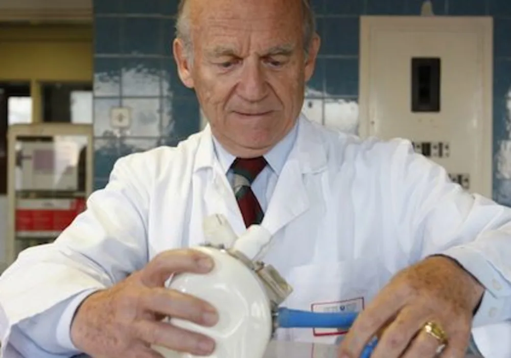 Zoom On: Alain Carpentier, Pioneering Heart Surgeon