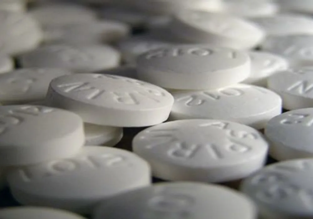 Inappropriate Aspirin Use in 1 in 10 Low-Risk Heart Patients 