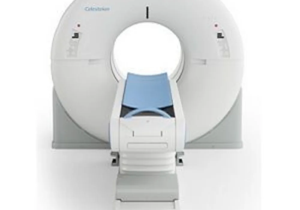 Largest PET/CT bore provides more room to move 