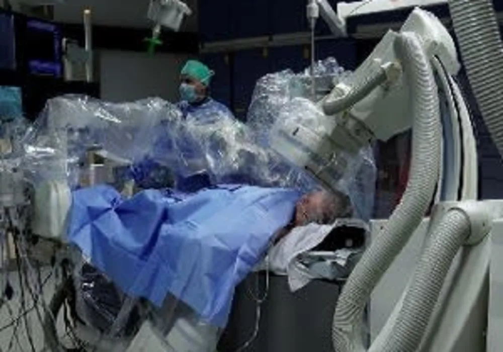 Robotic Technology in a Cath Lab 