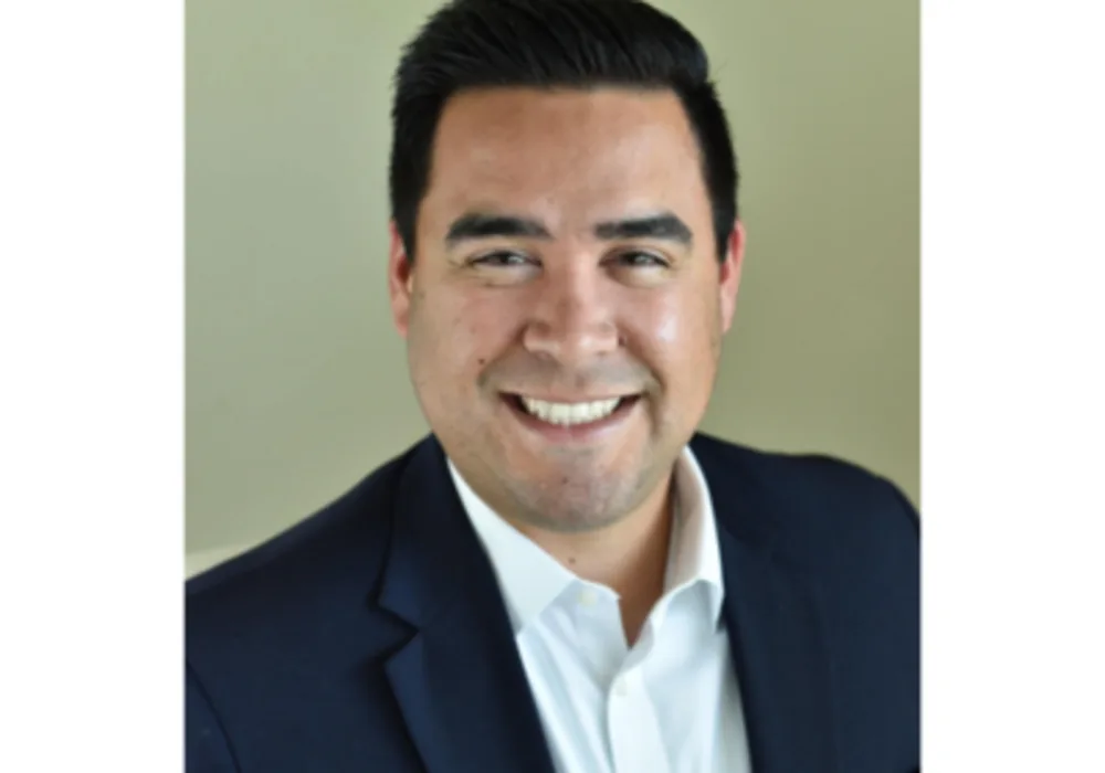 Gabe Cossio Joins CLARA Analytics as VP of Sales