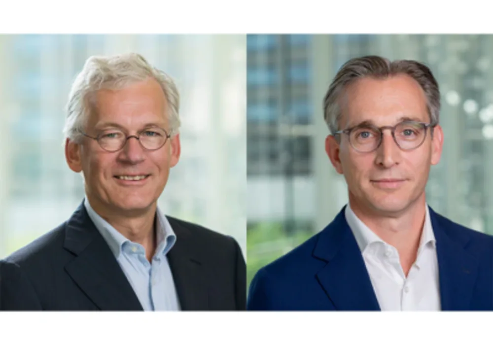  Philips announces CEO succession