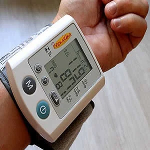 Can noninvasive BP monitoring replace arterial catheter?