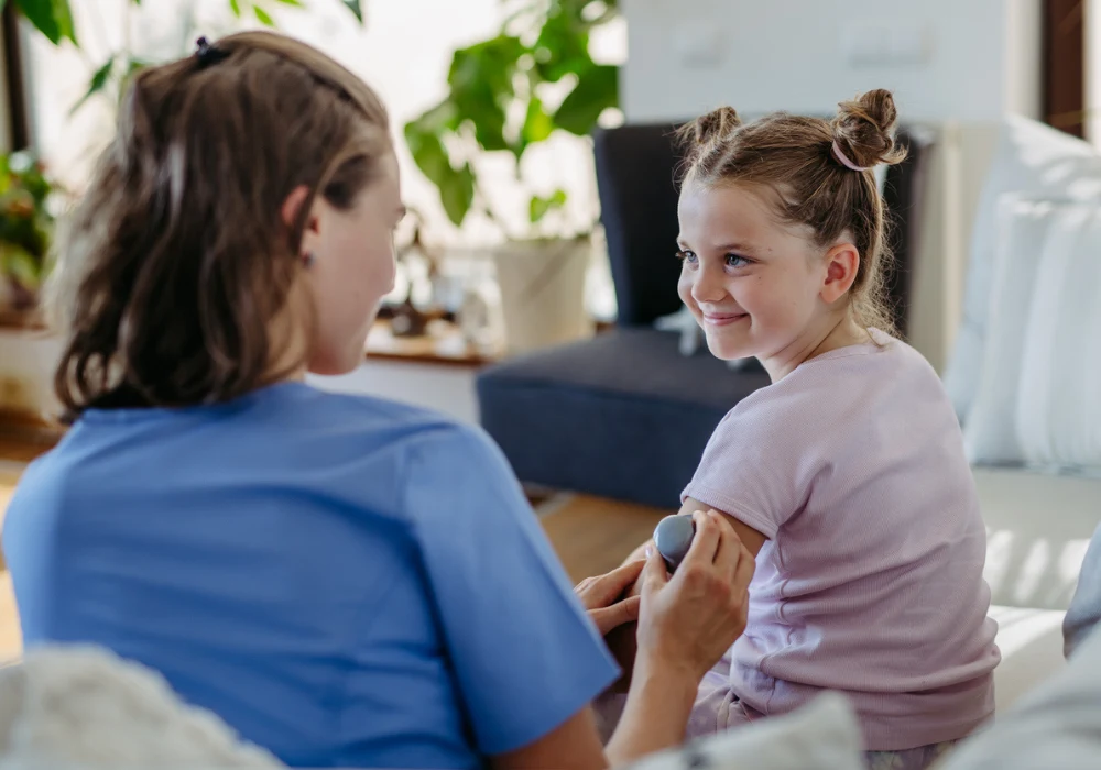 Hybrid Closed-Loop Insulin Therapy in Young People with Type 1 Diabetes