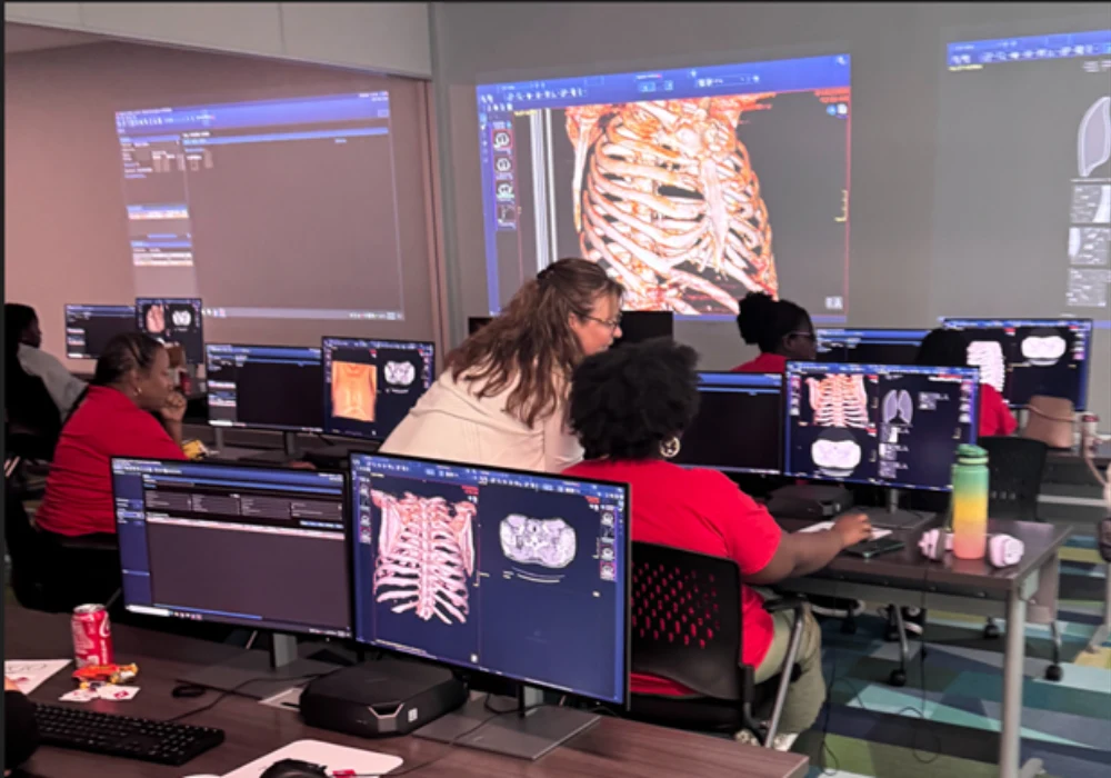 AGFA HealthCare Empowers Future Tech Leaders Through Immersive Hands-on STEM Day for Girls