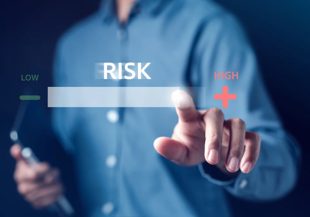 Healthcare risk slider from low to high, symbolising high-risk device evaluation, clinical evidence and regulatory oversight.&nbsp;