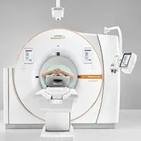 The very large 82 cm gantry of Somatom X.cite and its pleasant lighting offer a high level of comfort for the patients. Removable tablets &ndash; attached to the scanner using magnets &ndash; can be used to perform the scan.