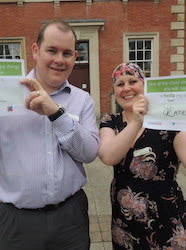 Chris Pointon and Dr. Kate Granger MBE hold up #hellomyname is pledges