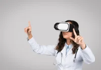 Evaluating VR/AR Headsets for Diagnostic Imaging: A Diverticulitis Study