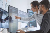 Machine Learning vs Human Prediction: Identifying Trauma Patients in Need of Haemorrhage Control Resuscitation