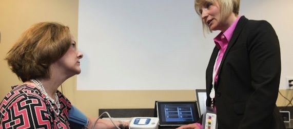 GE Healthcare Supports Canadian Heart Patients at Home GE Healthcare Supports Canadian Heart Patients at Home