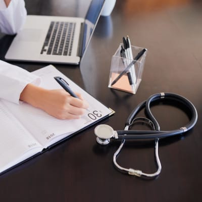 ICU Diaries Not Useful in Preventing PTSD Symptoms After Hospitalisation ICU Diaries Not Useful in Preventing PTSD Symptoms After Hospitalisation