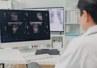 Enhancing Medical Image Segmentation: The RIDGE Checklist Framework 