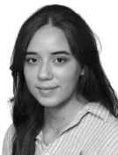 Rosa Corro