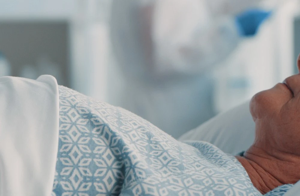 Humidified Noninvasive Ventilation vs. High-Flow Therapy for Preventing Reintubation in Obese Patients