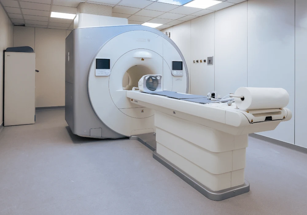United Imaging Installs First uMR 680 MRI in Spain in Málaga