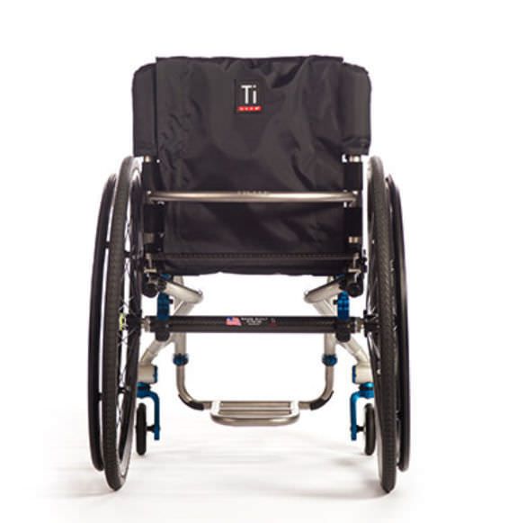 Health Management and Leadership Portal Active wheelchair / folding