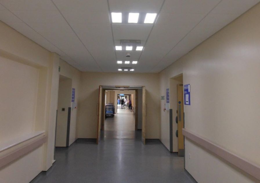 Health Management and Leadership Portal Ceilingmounted lighting