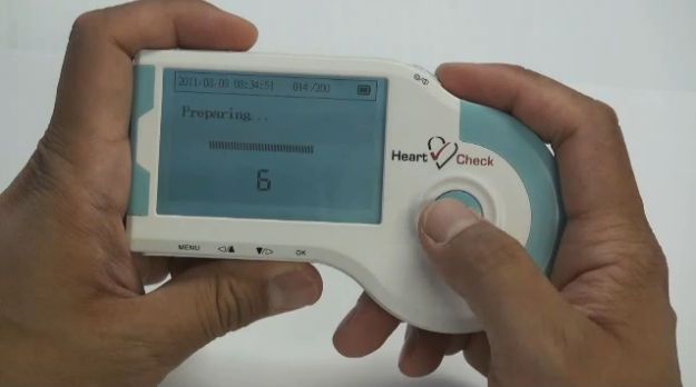 ECG patient monitor / portable HeartCheck™ Cardiocomm Solutions ECG patient monitor / portable HeartCheck™ Cardiocomm Solutions