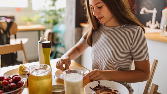 healthy-eating-for-teenagers.jpg