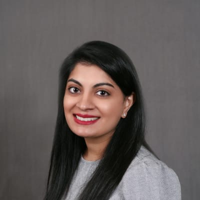 photo of Pooja Sandesara, DMD