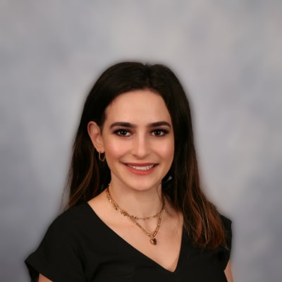 photo of Sara Rifai, DMD