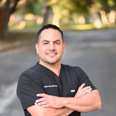 photo of Carlos Quezada, DDS