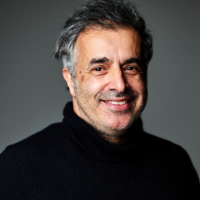 photo of Reza Saffri, DMD