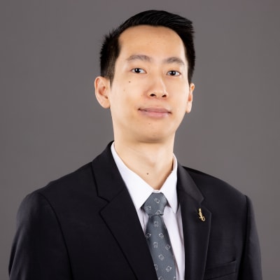 photo of Alvaro Yuen Ye, DMD