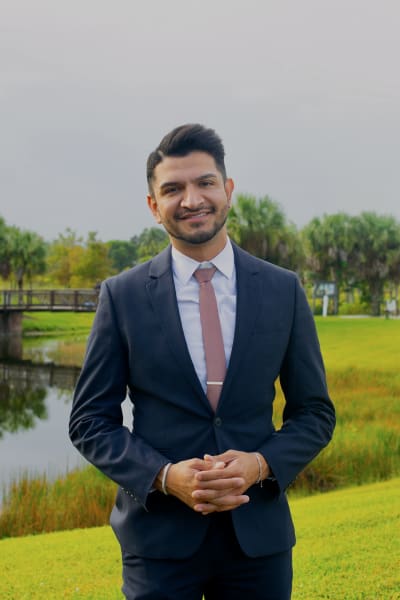 Cosmetic Dentist In Coral Ridge Lauderdale Florida Fla FL