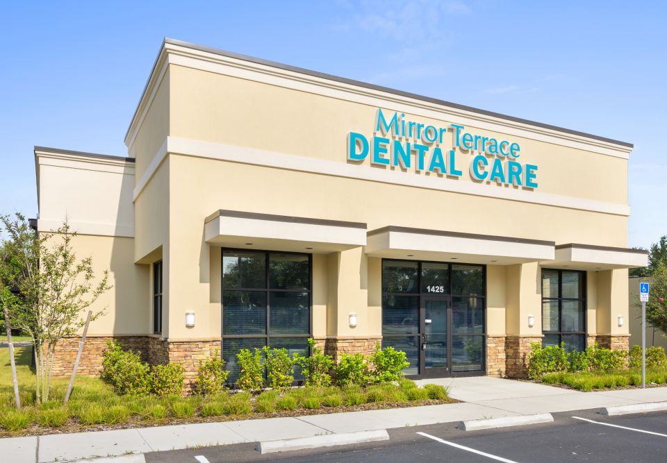 Mirror Terrace Dental Care is your dental care provider in Winter Haven
