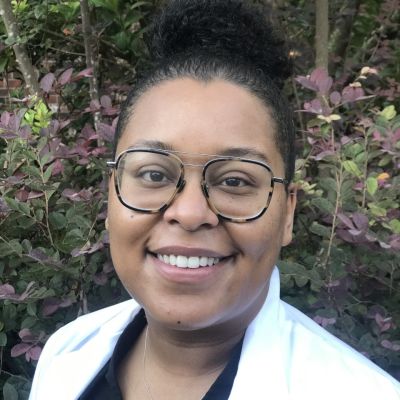 Lauren E Williams, DDS