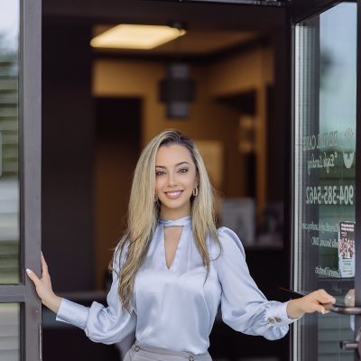 Daniella C Sousou, DMD
