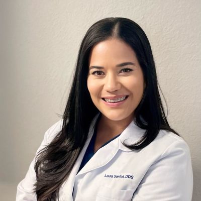 Laura Santos, DDS