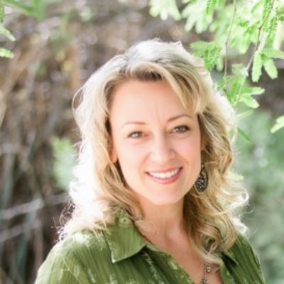 Joan L Fox, DDS
